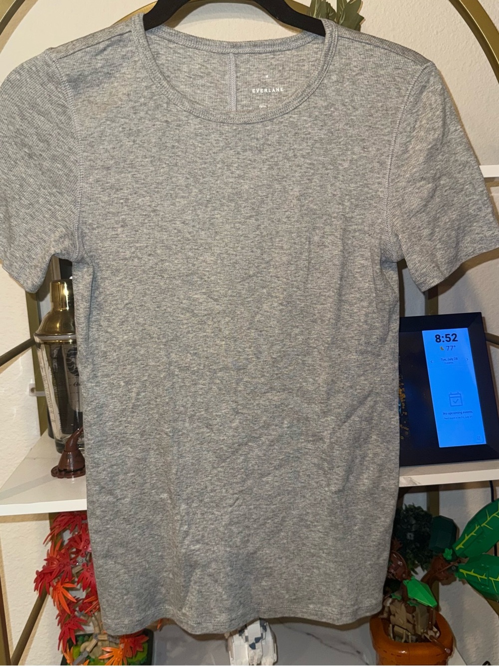 Everlane Men’s Heather Gray Short Sleeve Crew Tee